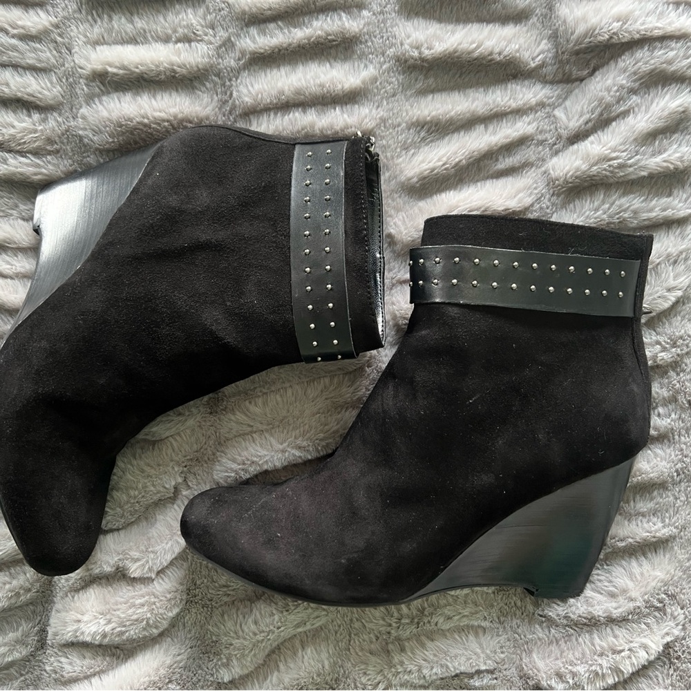 Franco Sarto Black Wedge Shoes